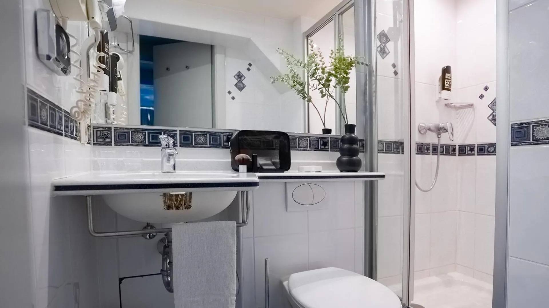 Multatuli Hotel Амстердам 3*,